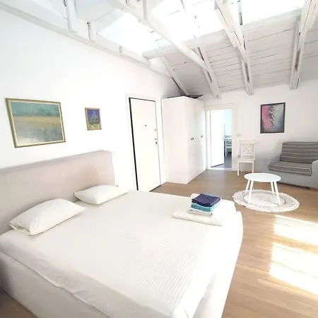 Apartment Loft 2double Bed Stylish